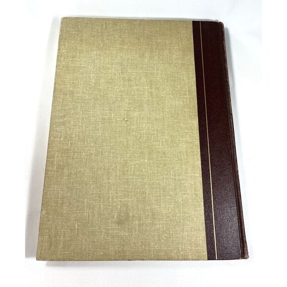 Three Hundred Years of American Painting by Alexander Eliot 1957 Hardcover Book - Picture 2 of 11